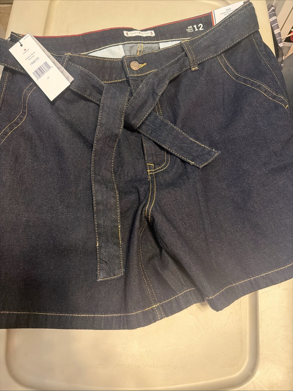 Tommy Hilfiger Rigid 6” Shorts Blue Denim Belted High Rise Size 12 Dark Blue
